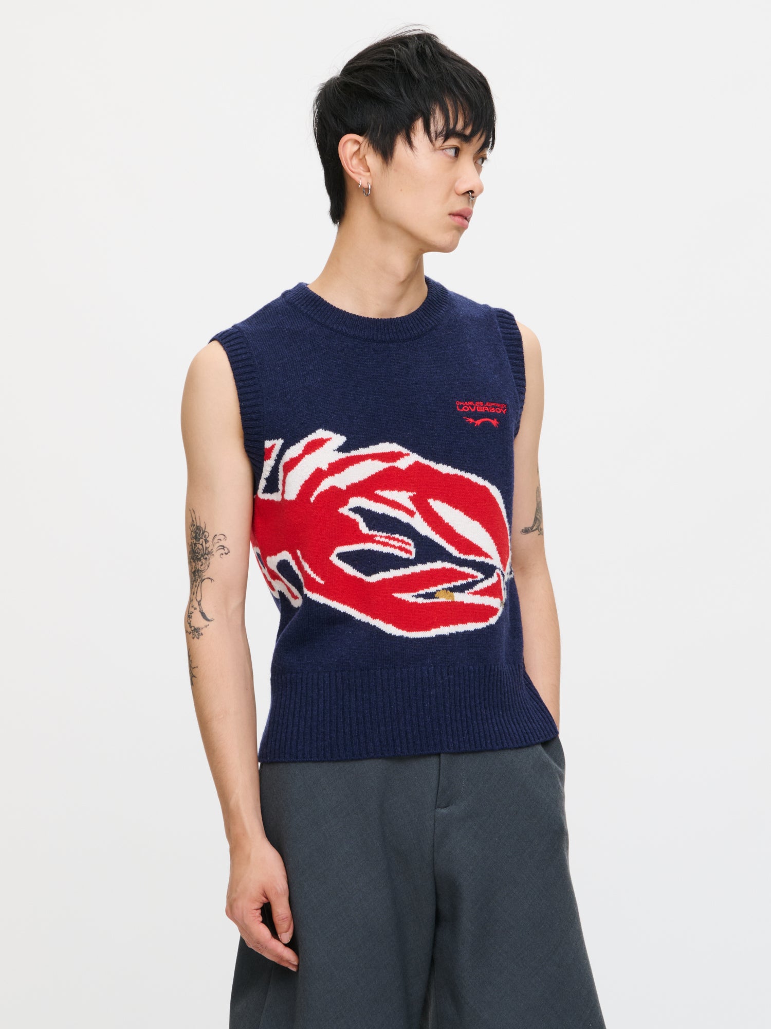 GRAPHIC VEST in NAVY RED – Charles Jeffrey Loverboy