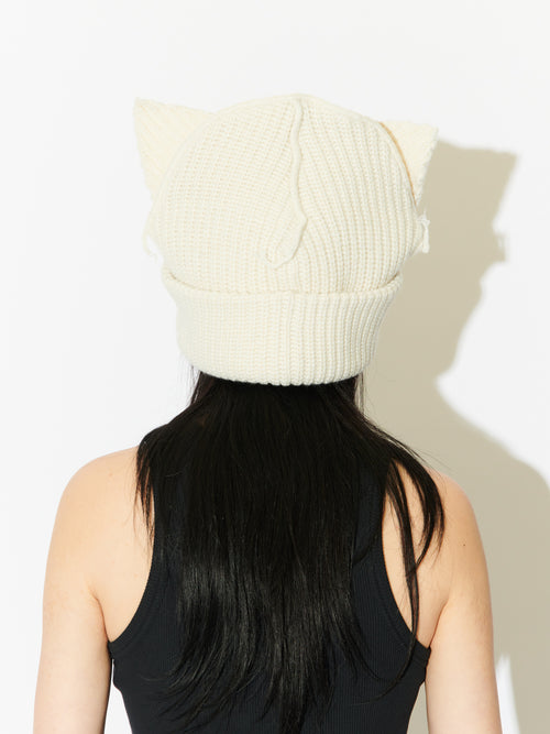 SUPERSIZED CHUNKY EARS BEANIE in ECRU