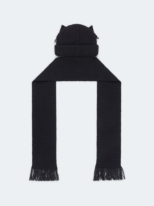 CHUNKY EARS BEANIE SCARF | Charles Jeffrey Loverboy