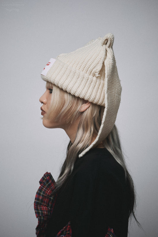 CHUNKY RABBIT BEANIE in ECRU