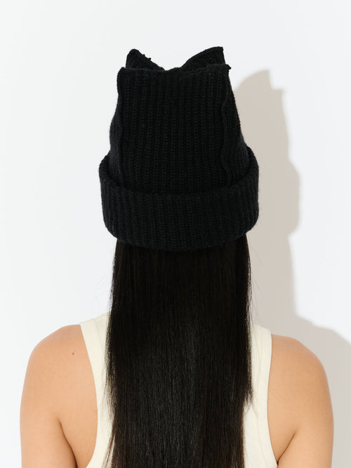 BOX BEANIE in BLACK