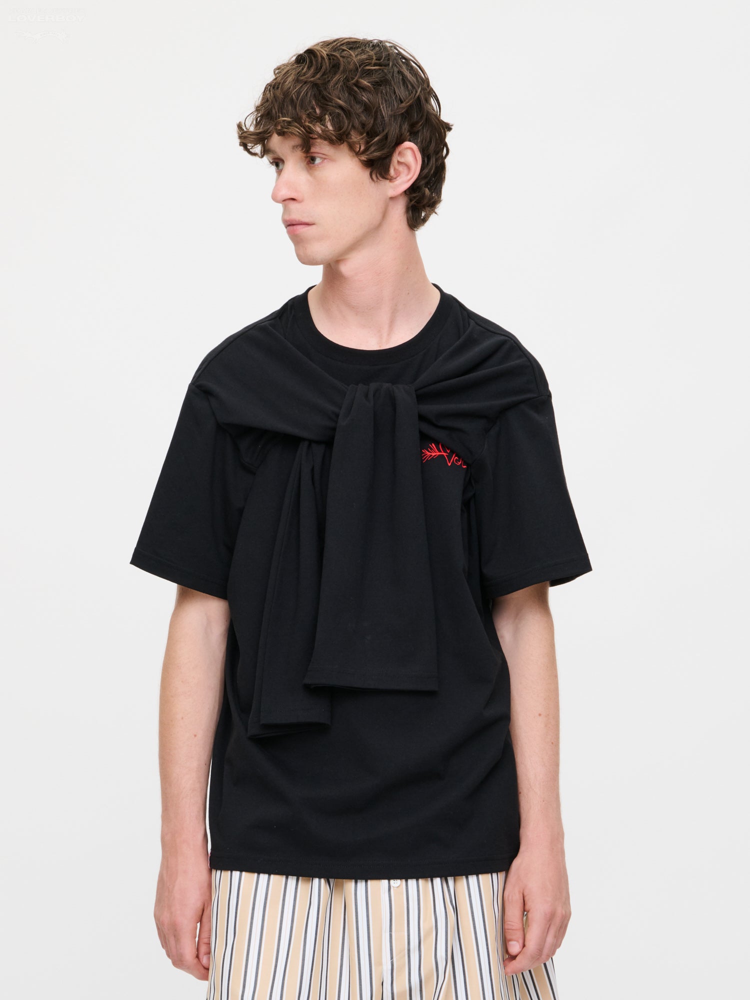 HOLD ME TEE in BLACK