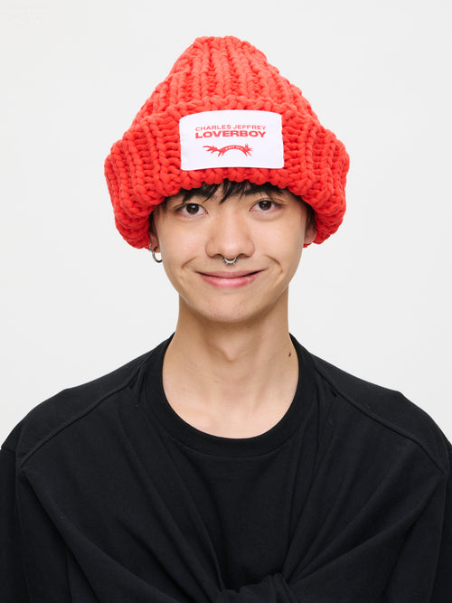 CHUBBY BEANIE EXCLUSIVE in RED | Charles Jeffrey Loverboy