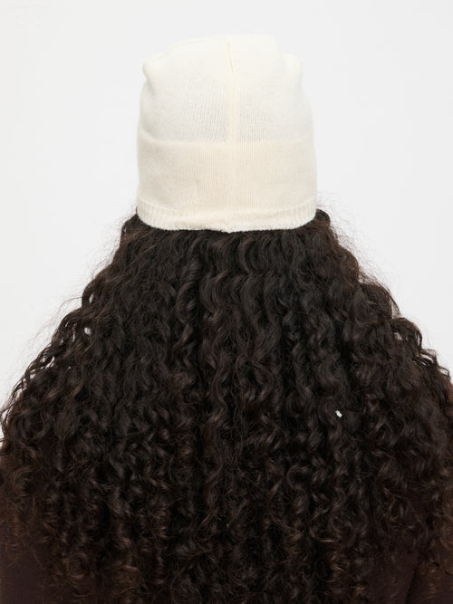 CREST RIB BEANIE in ECRU