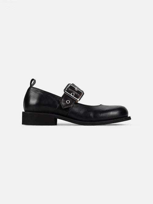 BUCKLE BALLET FLAT in BLACK