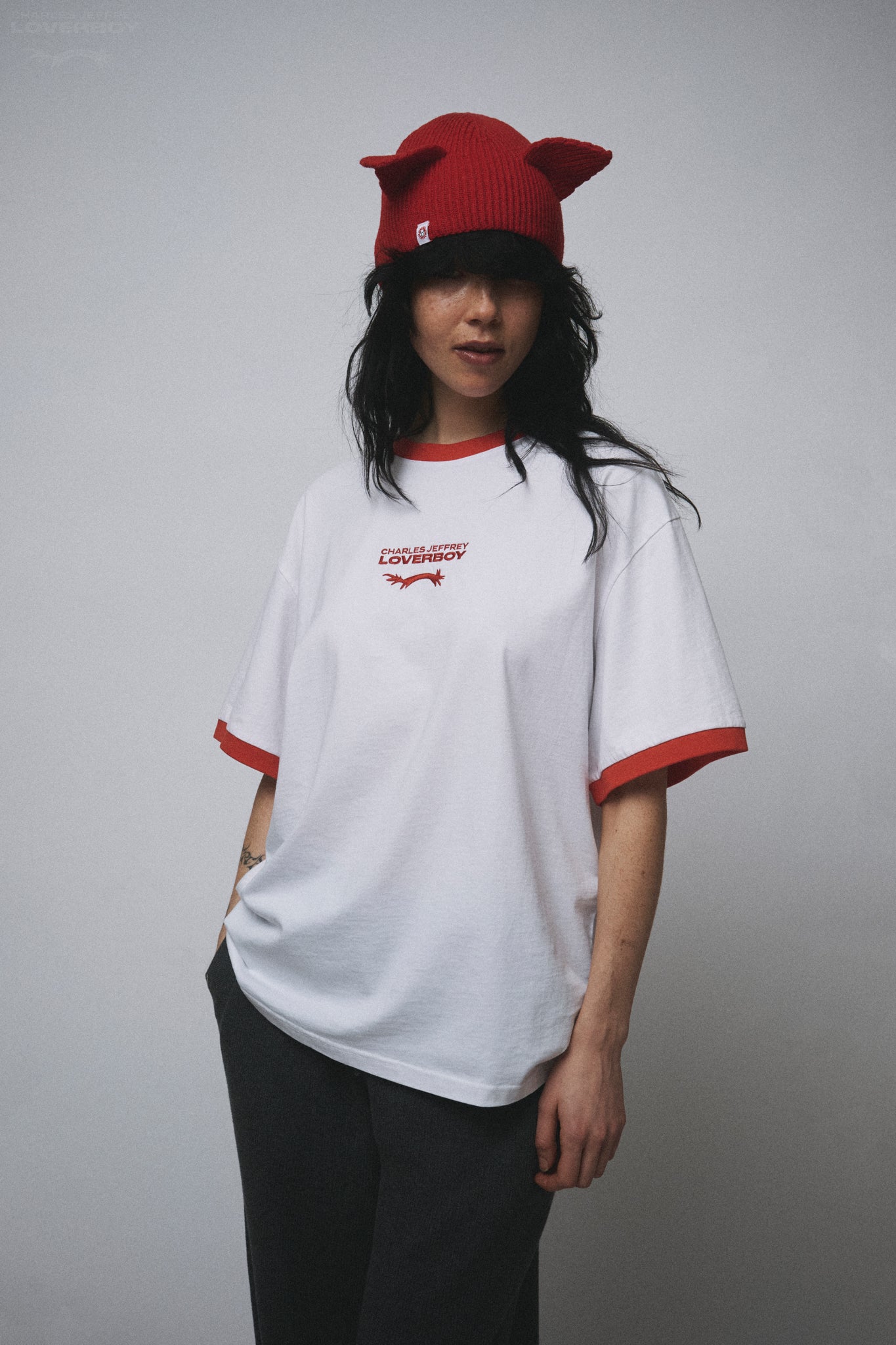 LOGO TEE in RED WHITE