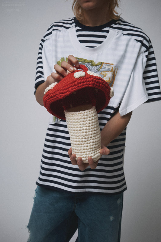 CURSED MUSHROOM CLUTCH in RED WHITE