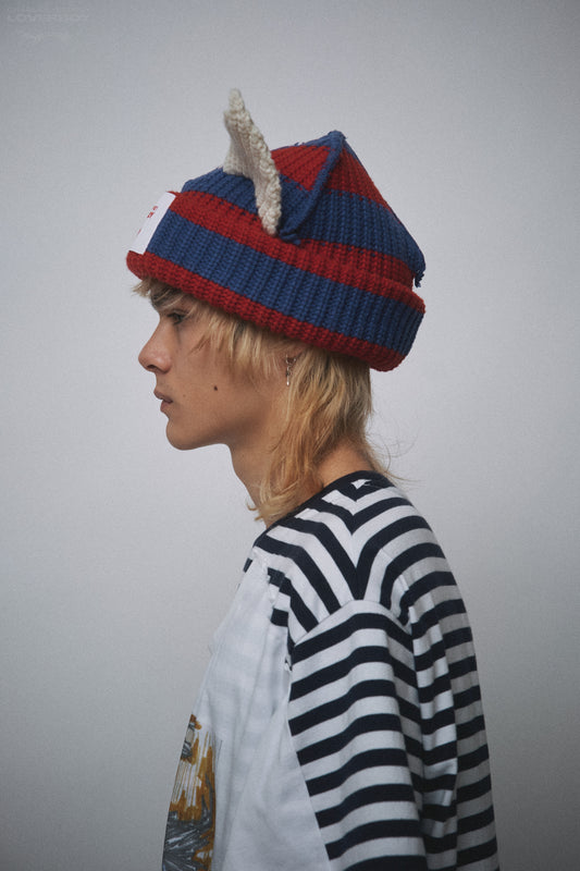 CHUNKY EARS BEANIE EXCLUSIVE in RED BLUE ECRU