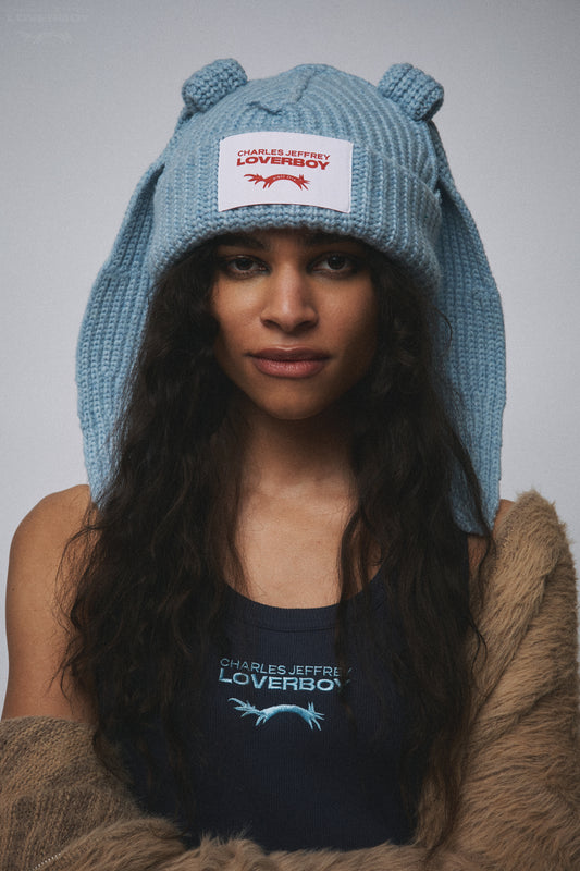 CHUNKY RABBIT BEANIE in LIGHT BLUE