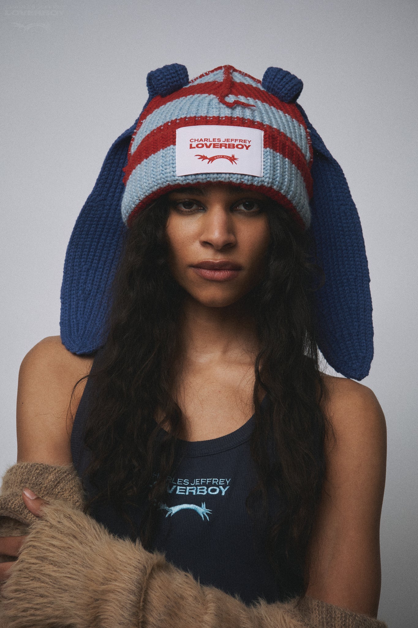 CHUNKY RABBIT BEANIE EXCLUSIVE in LIGHT BLUE RED BLUE