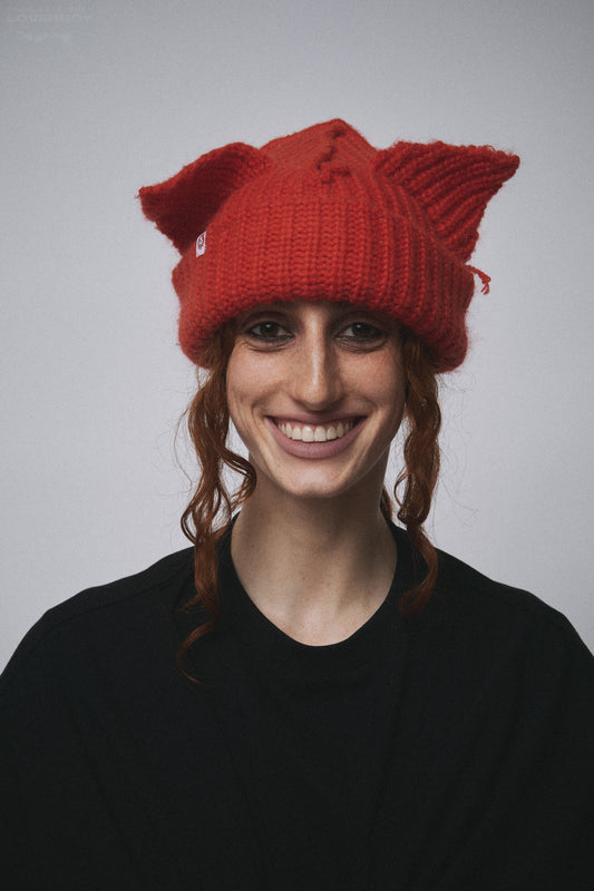 MOHAIR CHUNKY EARS BEANIE EXCLUSIVE in RED