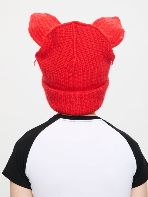 ARTISANAL SUPERSIZED FOX BEANIE in RED BLACK