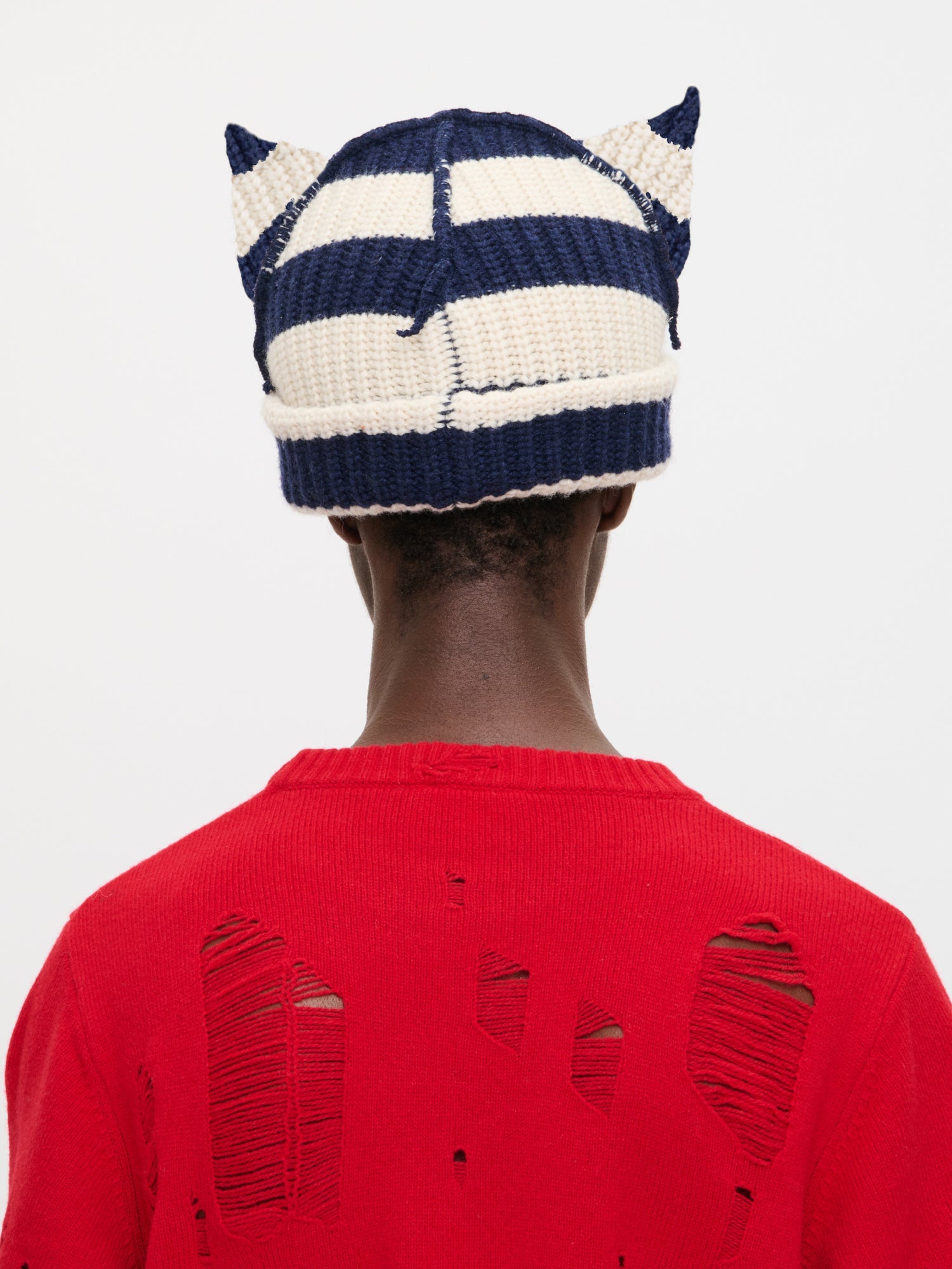CHUNKY EARS BEANIE EXCLUSIVE in NAVY ECRU