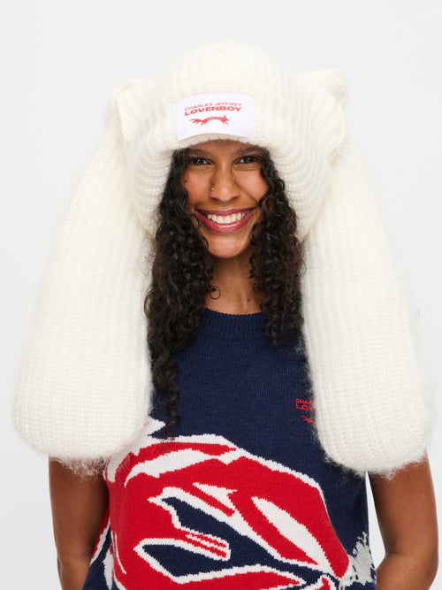 ARTISANAL SUPERSIZED RABBIT BEANIE in ECRU