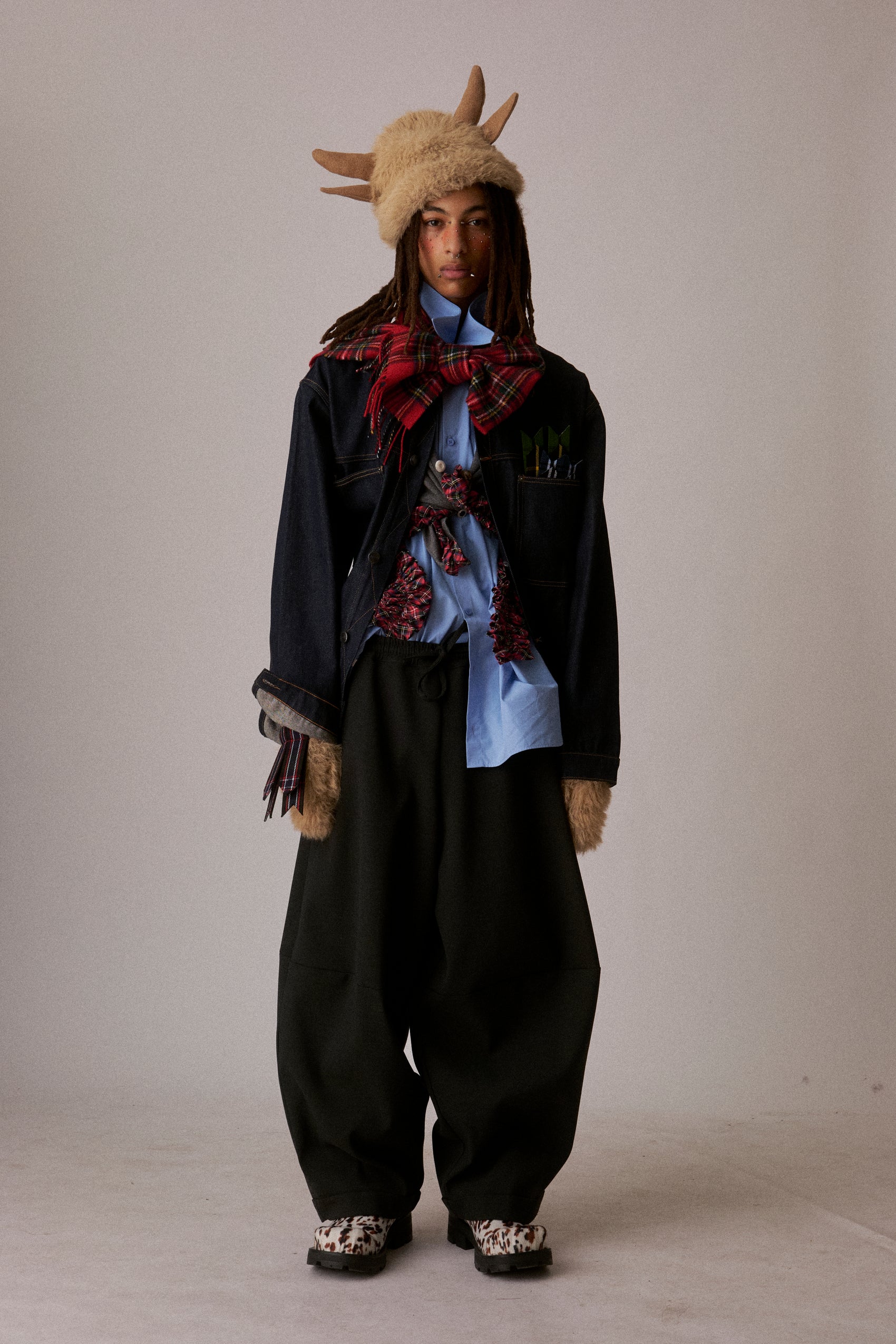 BALLOON PANTS in WOVEN CHARCOAL