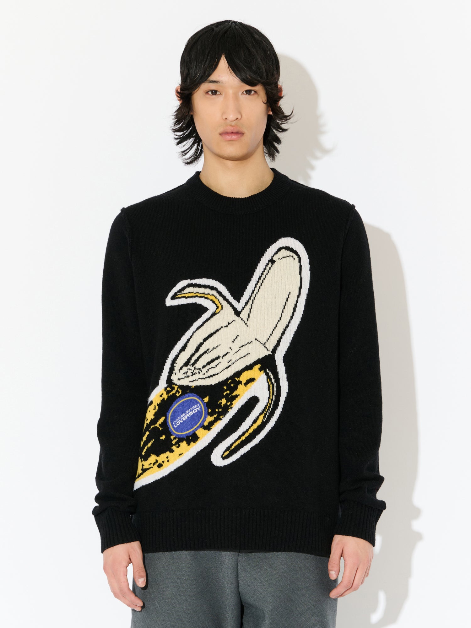 GRAPHIC JUMPER in BLACK YELLOW