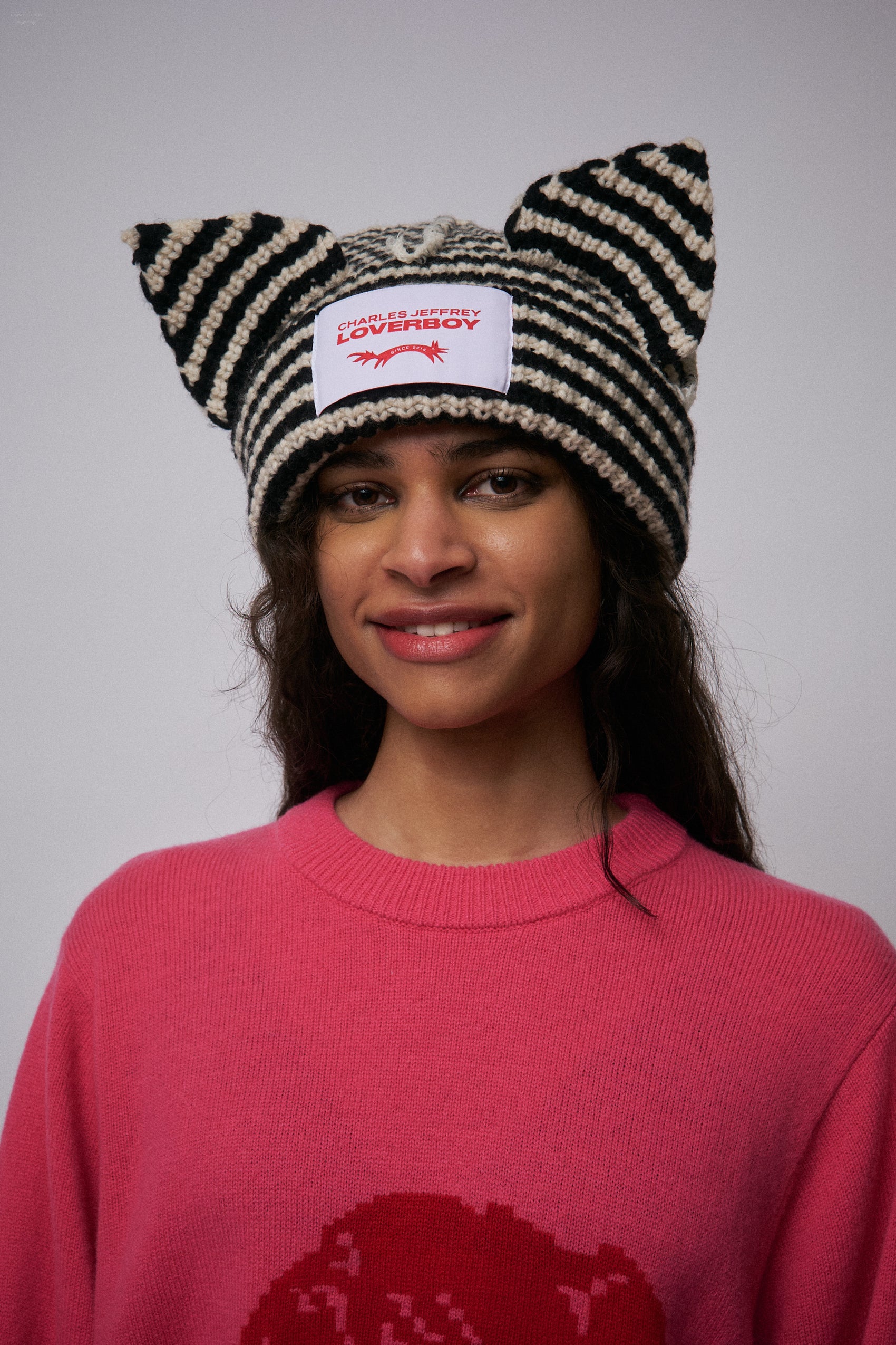 CHUNKY EARS BEANIE EXCLUSIVE in ECRU BLACK