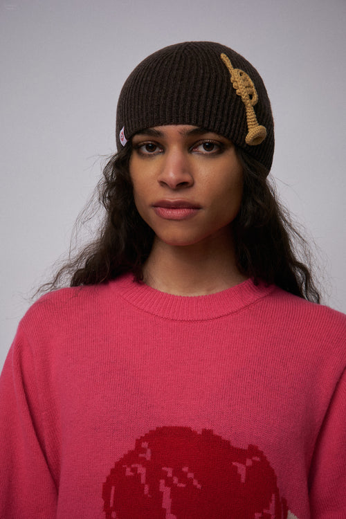 APPLIQUE RIB BEANIE in BROWN TRUMPET | Charles Jeffrey Loverboy