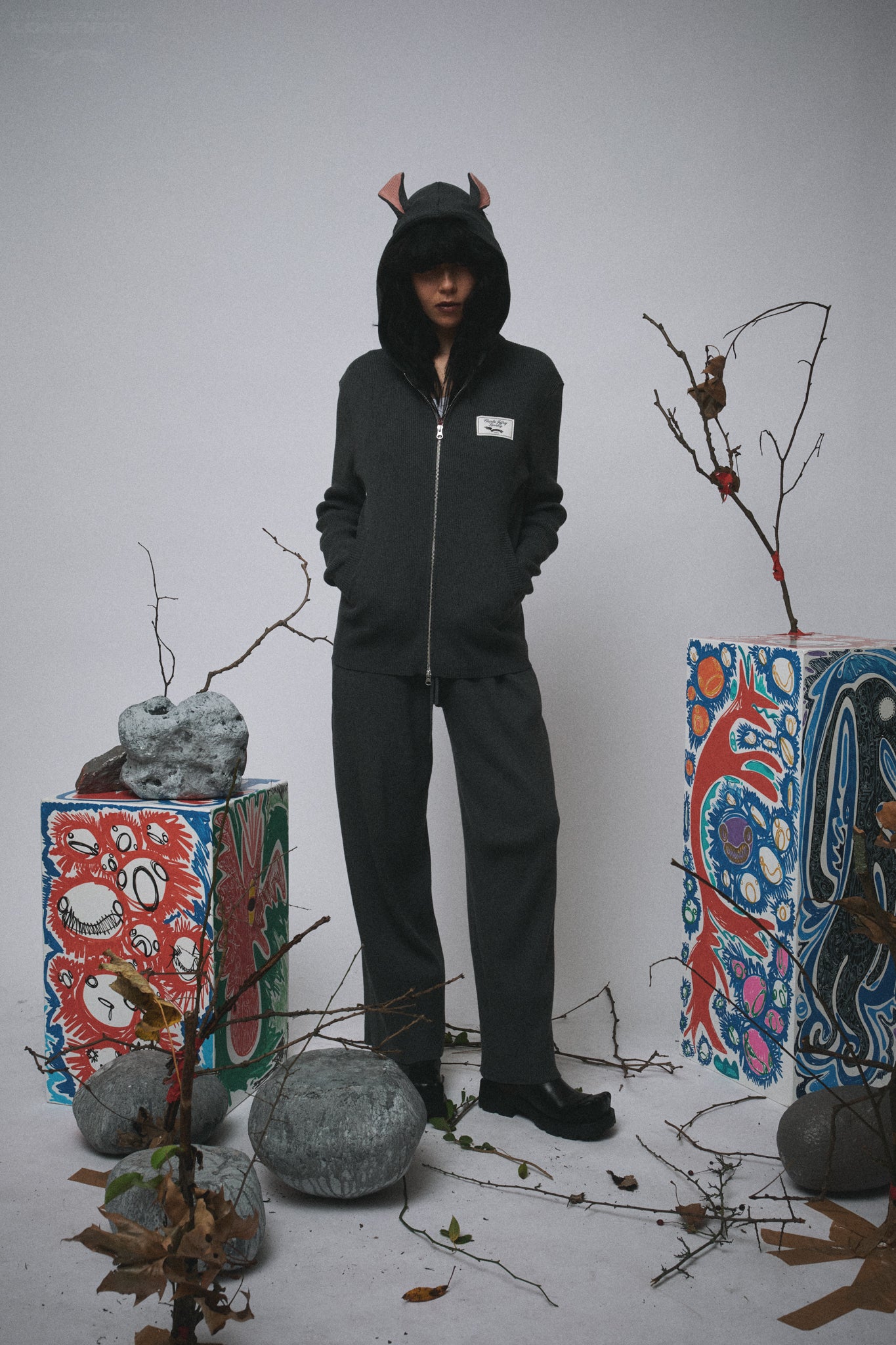 ANIMAL KNITTED JOGGERS in GREY RAT