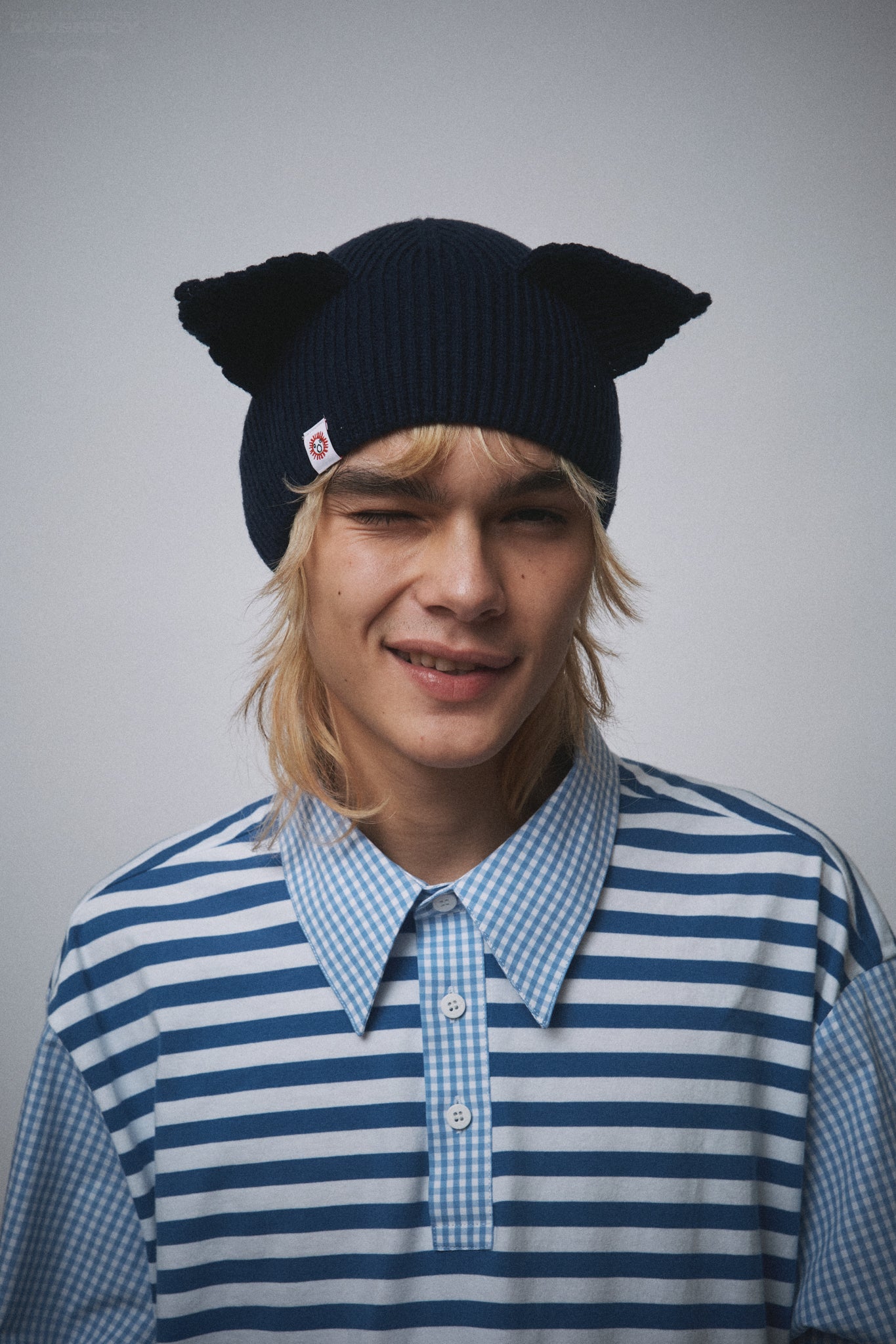 EARS RIB BEANIE in NAVY
